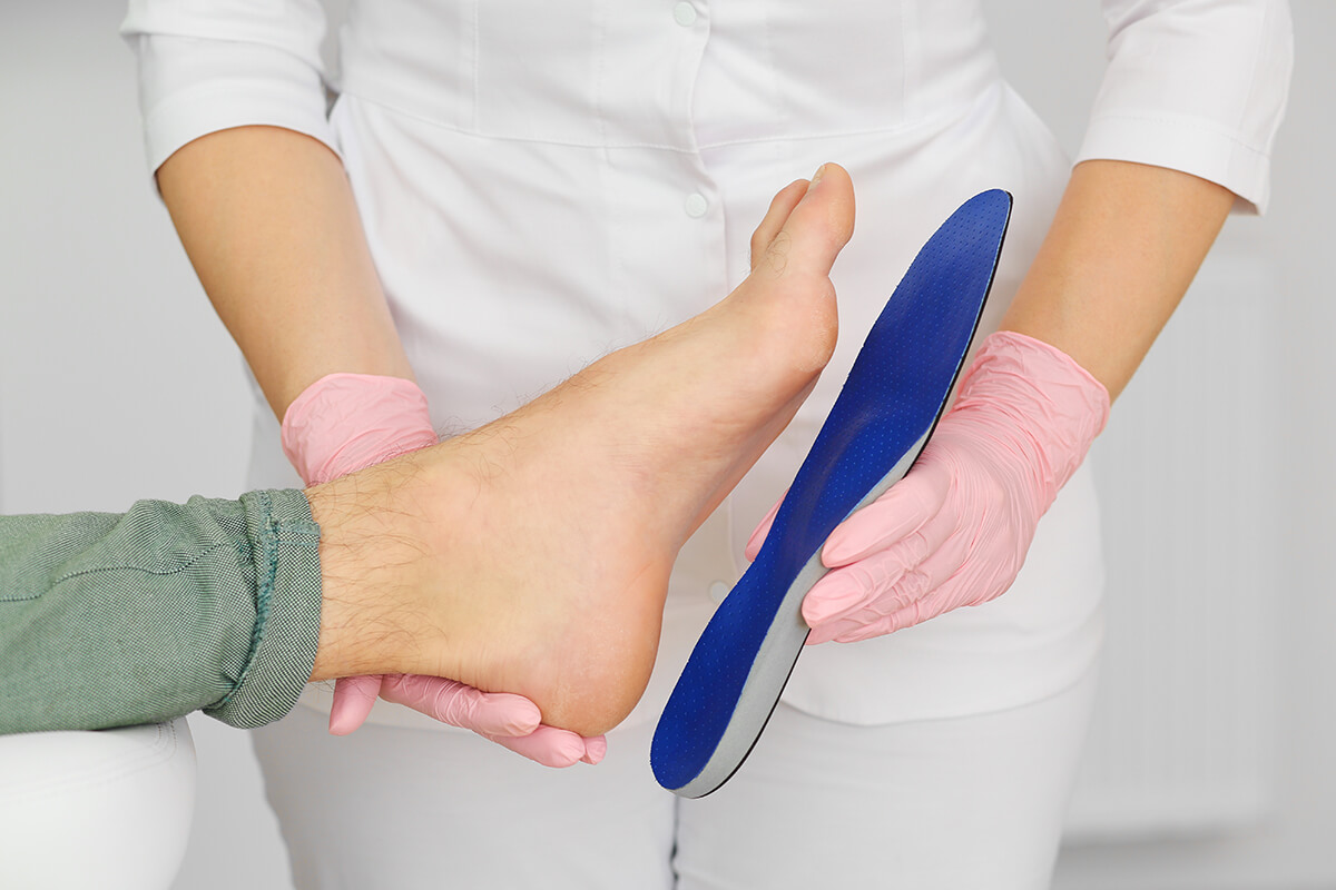 Flat-Feet-Get-Pushed-to-the-Limit-in-Summer